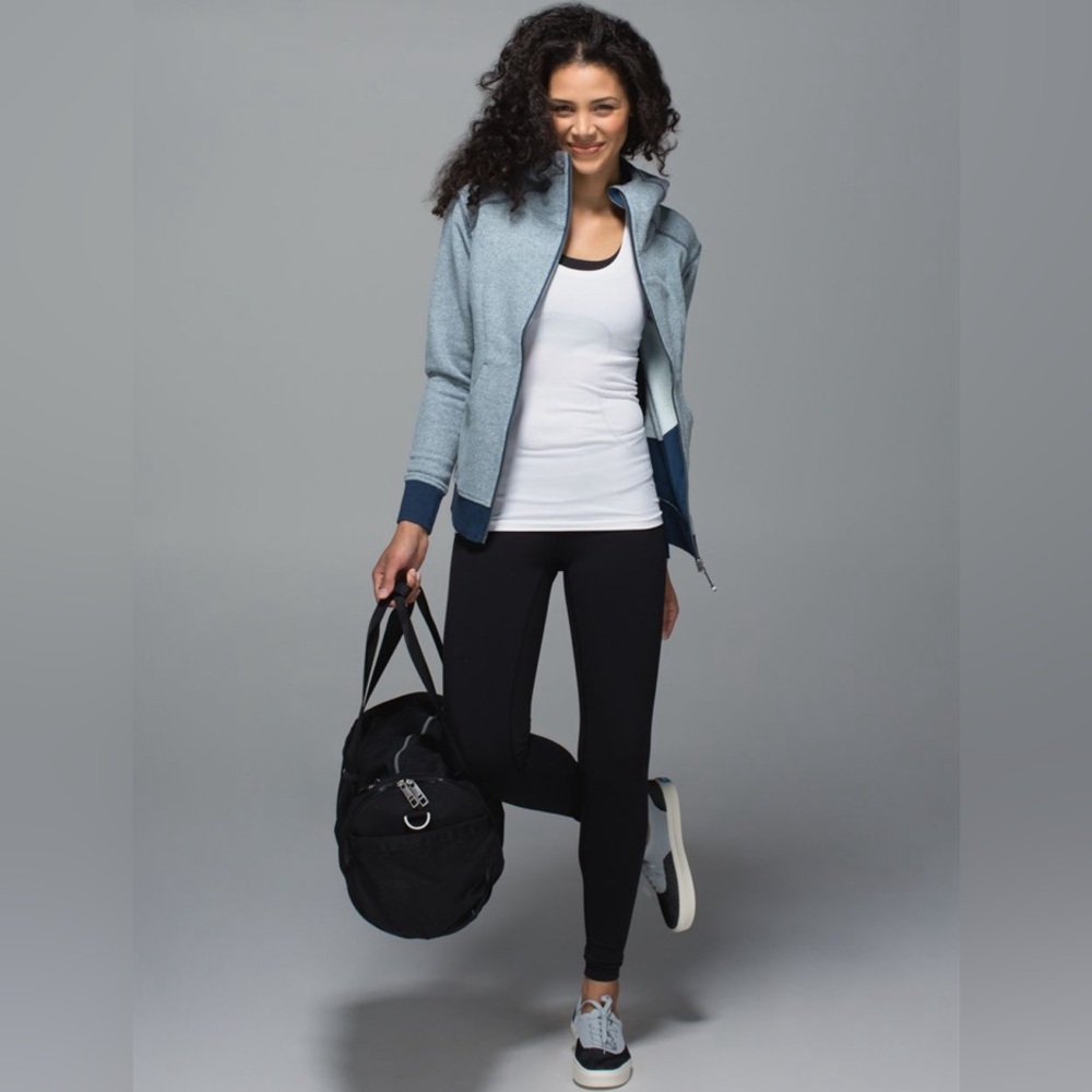 Lululemon Size 8 On The Daily Hoodie Full Zip Jacket Heathered Poseidon - Picture 3 of 16